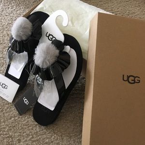 UGG Other - Ugg poppy slippers UGG Other - Ugg poppy slippers